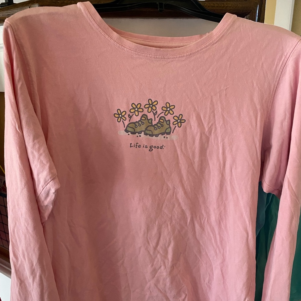 Life is Good Tee long sleeve size Large
